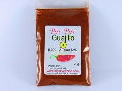 Chillies Guajillo, grained